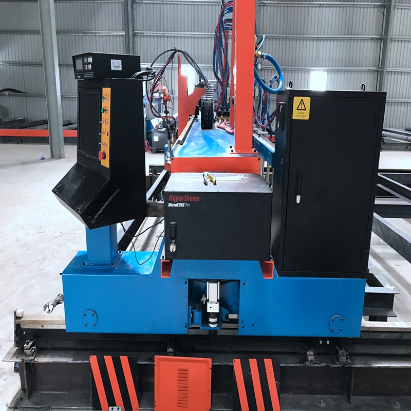 Découpeuse de plasma et de flamme d'axe de la commande numérique par ordinateur 5 à grande vitesse et de rendement élevé